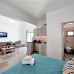 Apartament Elpida Santorini Vóthon