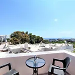 Elpida Santorini Apartament