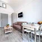Elpida Santorini Apartament *