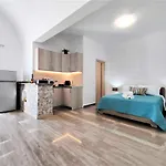Elpida Santorini Apartament *