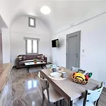 Apartament Elpida Santorini Vóthon