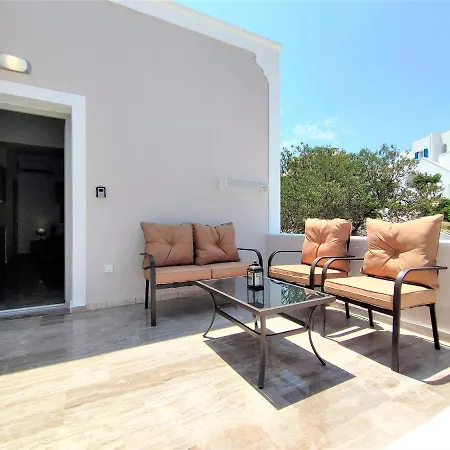 Apartment Elpida Santorini