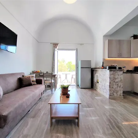 Elpida Santorini Vothon