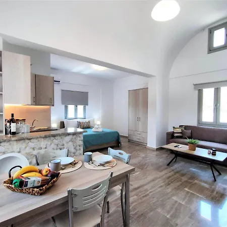 Elpida Santorini Vothon