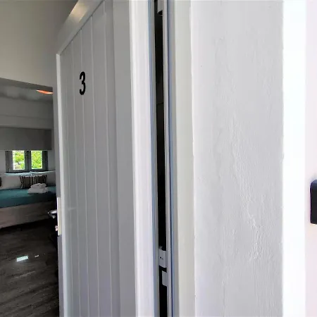 Elpida Santorini Apartment Vothon