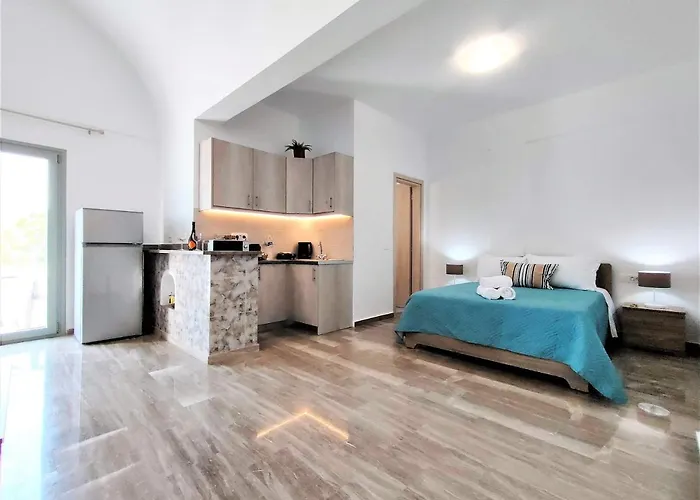 Elpida Santorini Apartment *