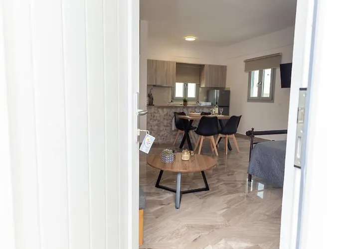 Elpida Santorini * Vóthon